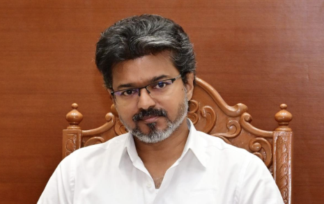 மாண்டேக் சிங் அலுவாலியா குழு: முதல்வர் விஜய்யுடன் முக்கிய ஆலோசனை!